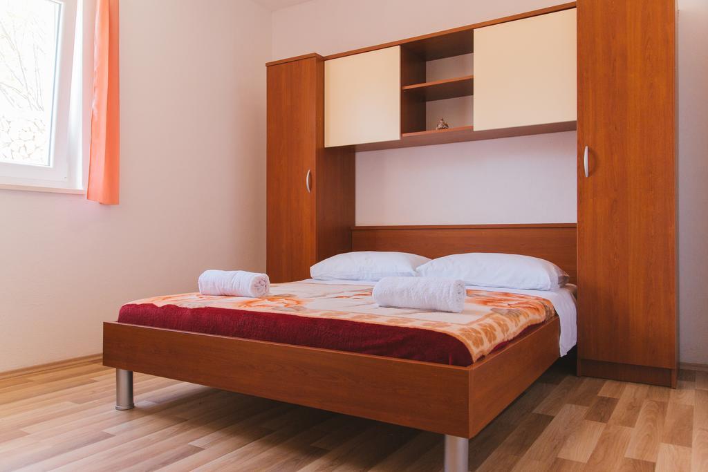 Apartment Chiara ดูกีรัท ภายนอก รูปภาพ